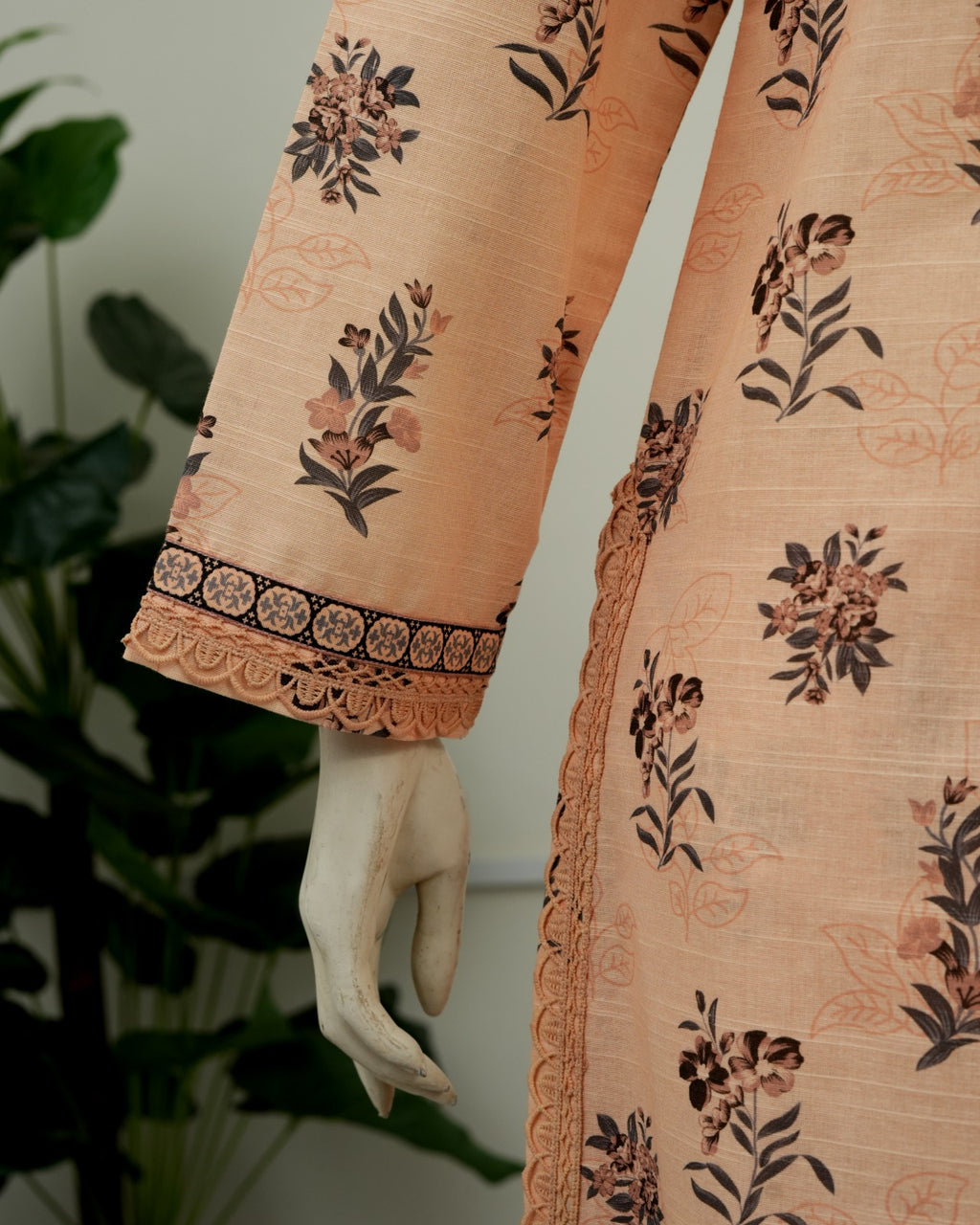 Un-Stitched Peach Printed Khaddar 3 PC | DD-PKHDR-019